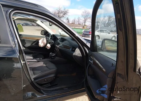 2015 BMW X1 xDrive35I from USA, damaged, VIN WBAVM5C52FVV93948